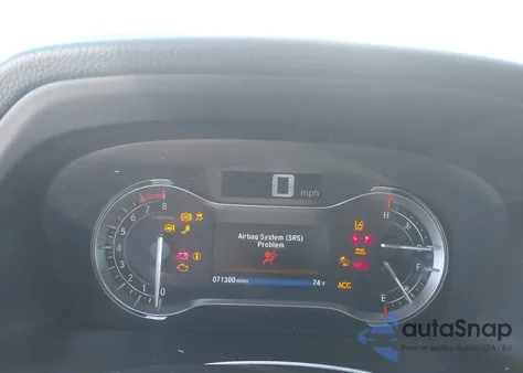 2017 Honda Pilot Elite z USA, uszkodzony, nr VIN 5FNYF6H08HB002620